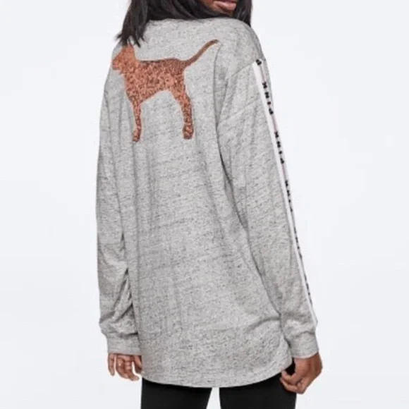 PINK VICTORIA’S SECRET OVERSIZED LOGO LONG SLEEVE TEE SOFT AND COMFY - Picture 1 of 7